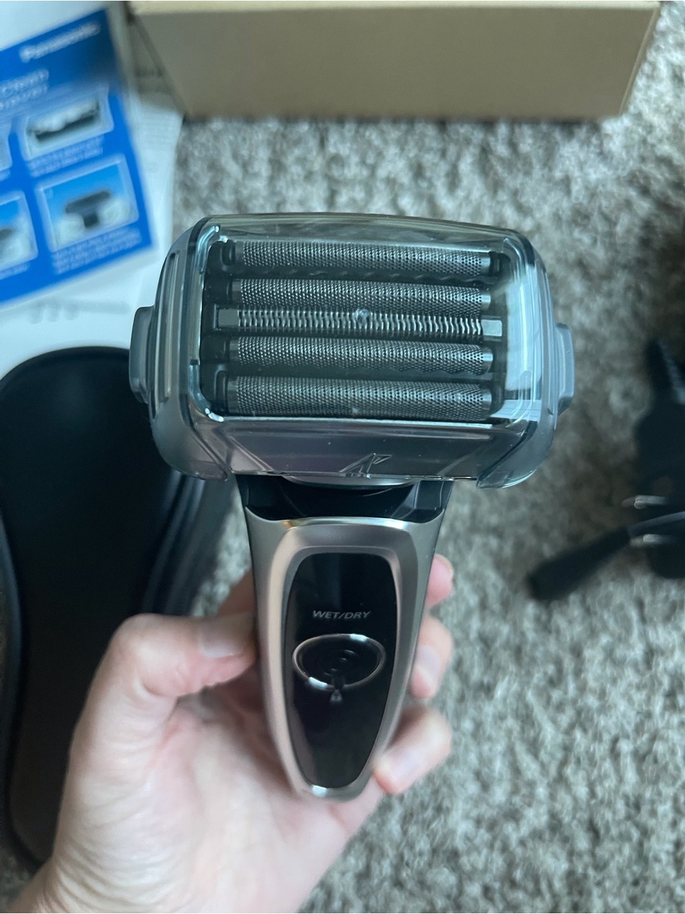 Panasonic ARC5 Electric Shaver - Picture 2 of 11